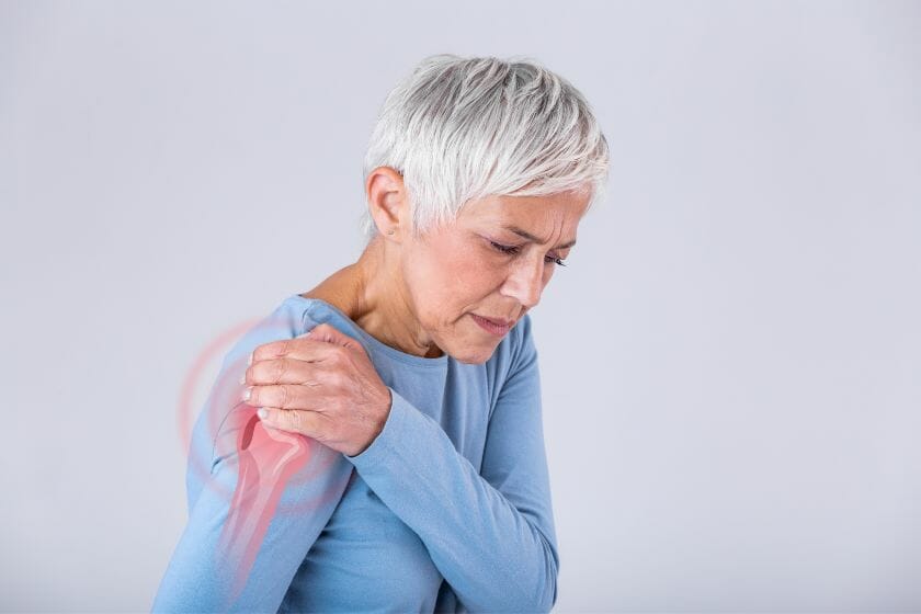 4 Tips to Relieve Shoulder Pain